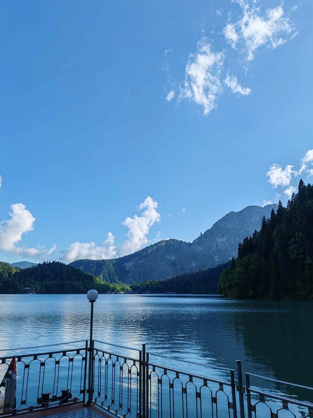 7 остановок к счастью: авторская экскурсия по Абхазии