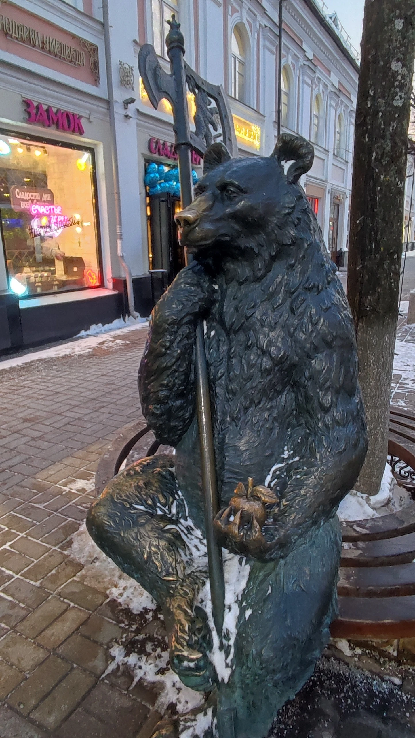 Тайные знаки Ярославля: экскурсия с интригой