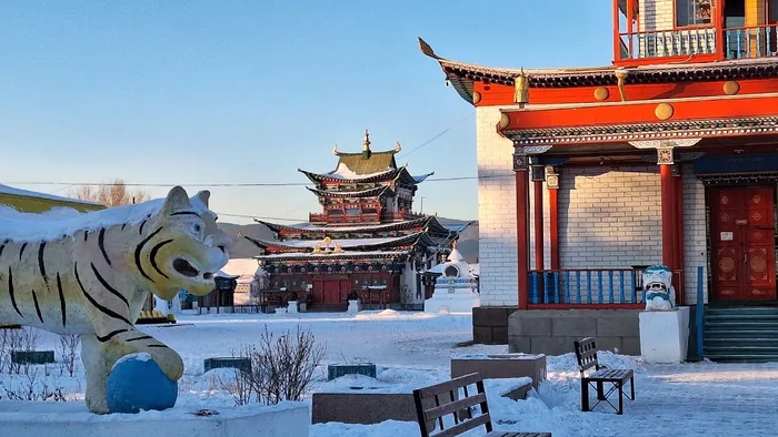 Дацан, тайга, степь и Байкал: контрасты, которые завораживают