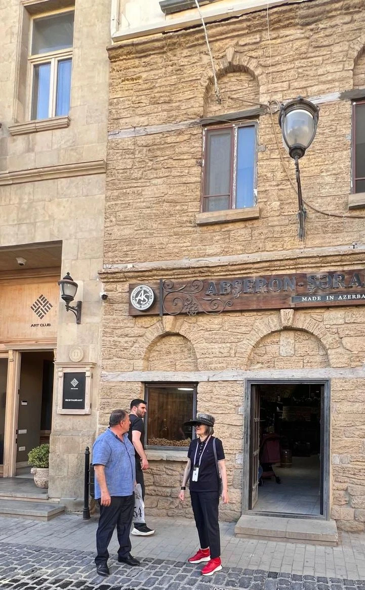 Трансфер-экскурсия из аэропорта Баку: когда путешествие начинается раньше, чем вы думали