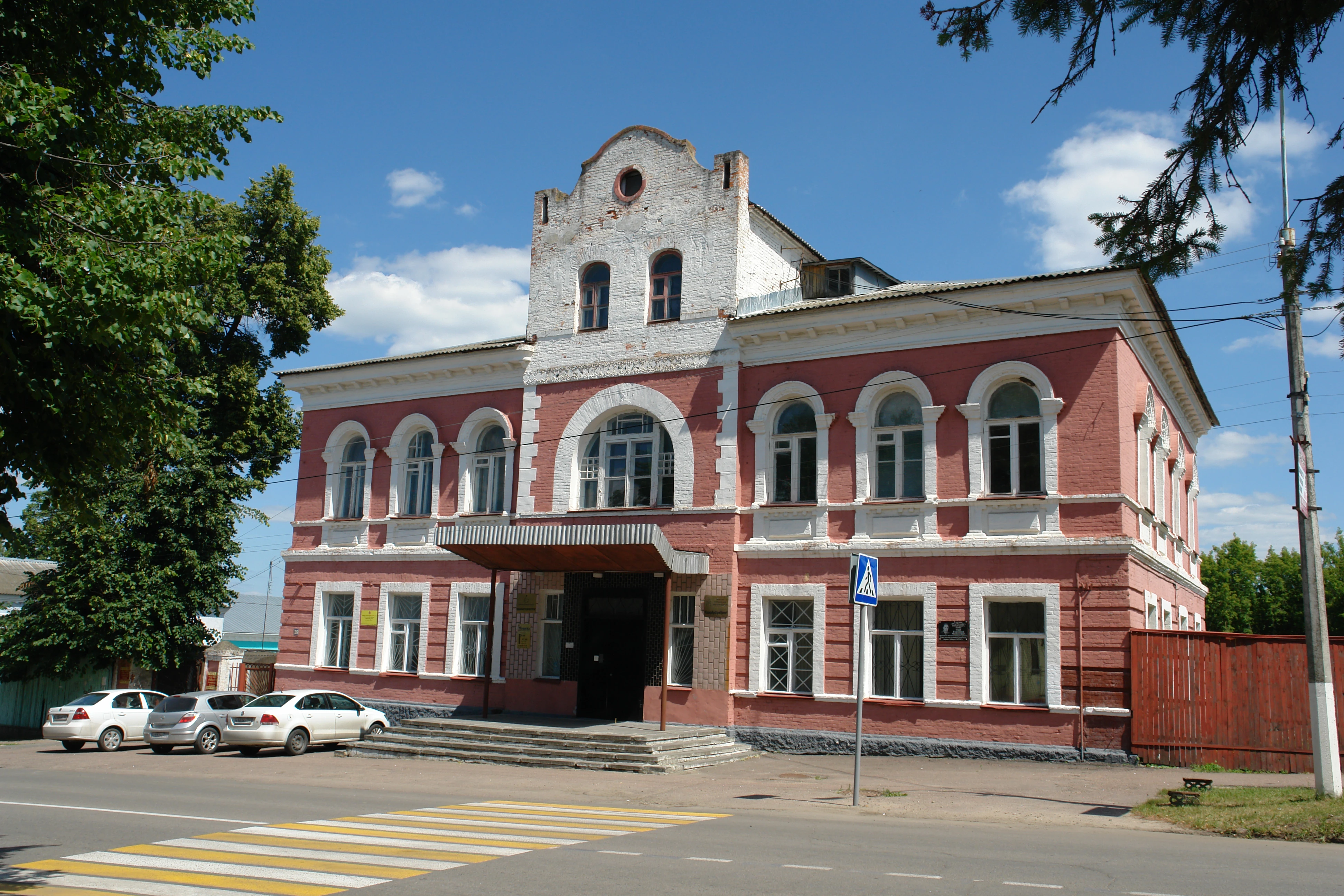 Кукольная сказка и крылатый страж Каширы: авторская экскурсия на Вашем автомобиле