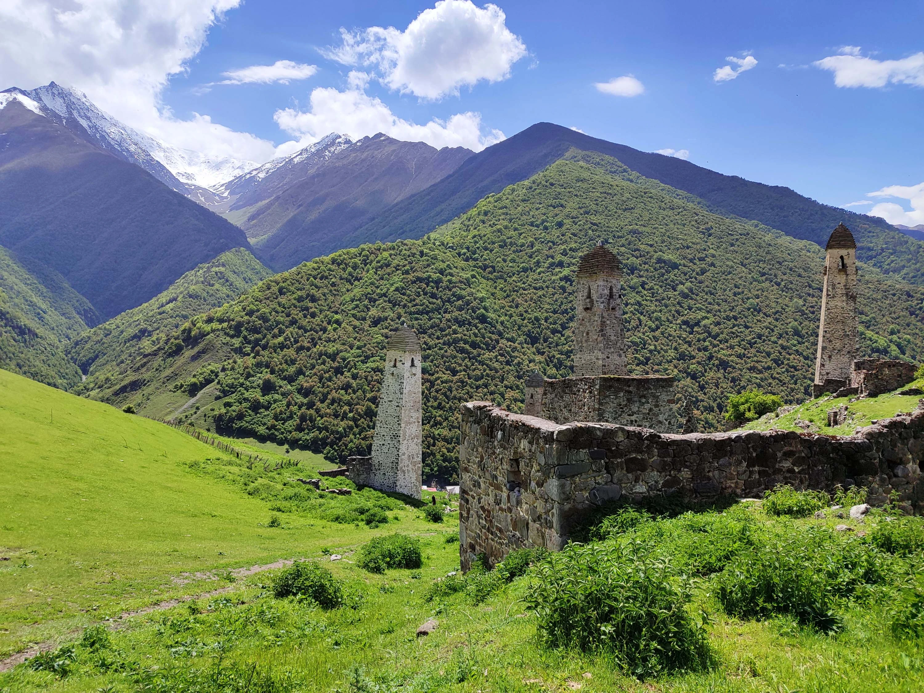 Горная Ингушетия: Джейрах, Вовнушки, Эгикал — башни, боги и нереальные виды. Выезд из Пятигорска