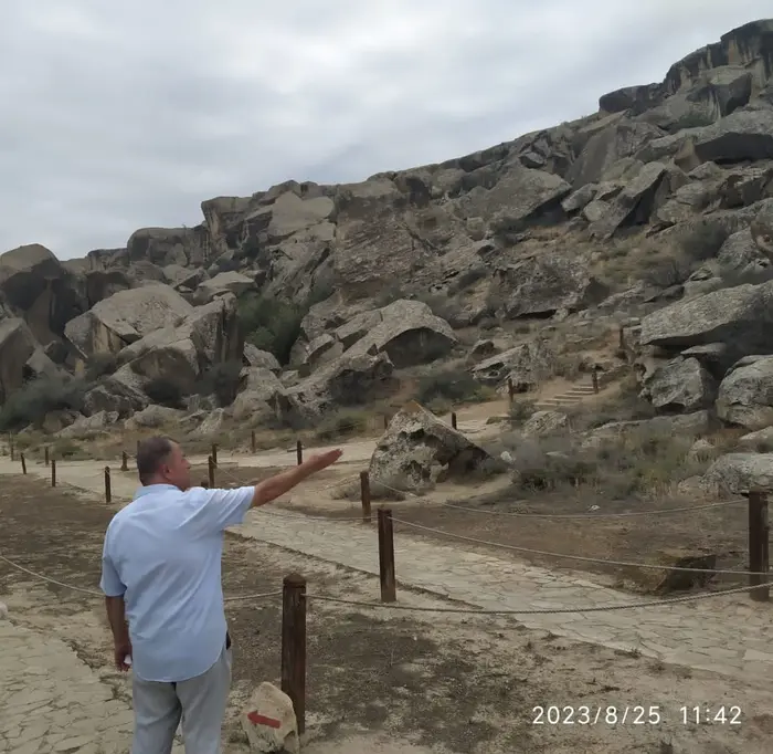 Гобустан: музей наскальной живописи древних цивилизаций. Индивидуальная экскурсия из Баку